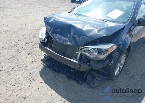 2015 Toyota Corolla Le Plus z USA, uszkodzony, nr VIN 2T1BURHE0FC307247